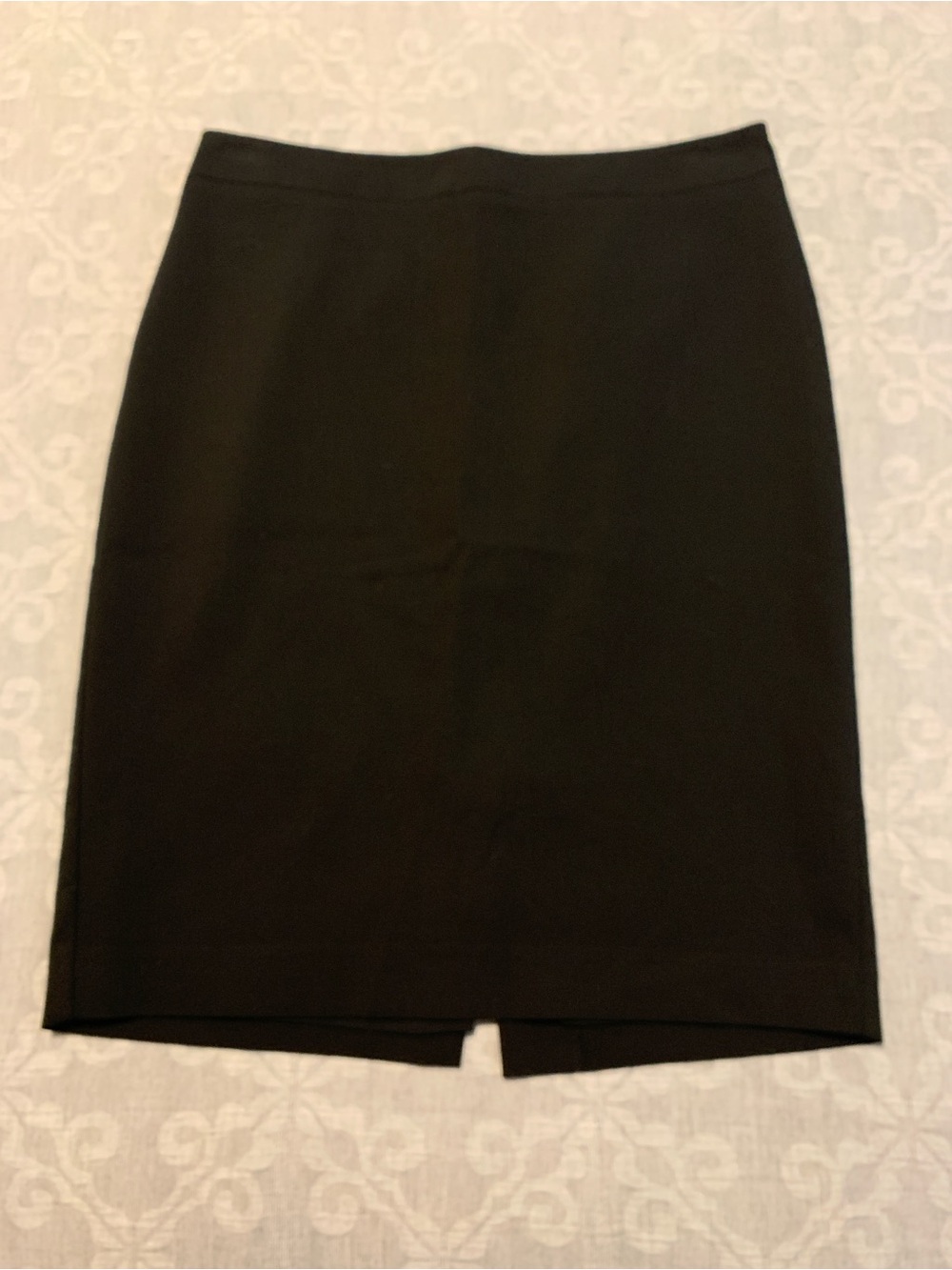 LOFT Black Classic Pencil Skirt (Size 8)